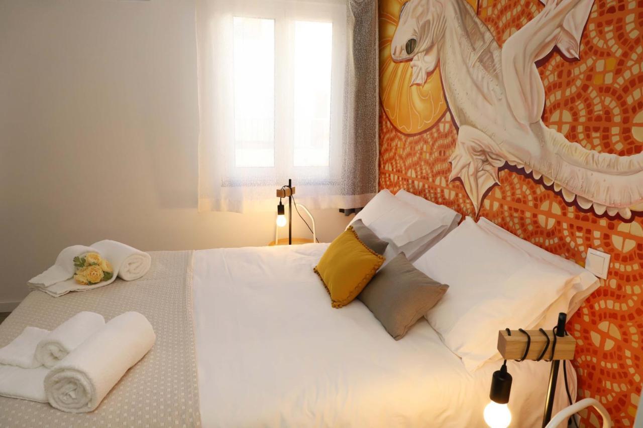 Deluxe Double Room Shower