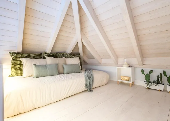 Lodo Suites Ala - Studio Mezanino By Hd